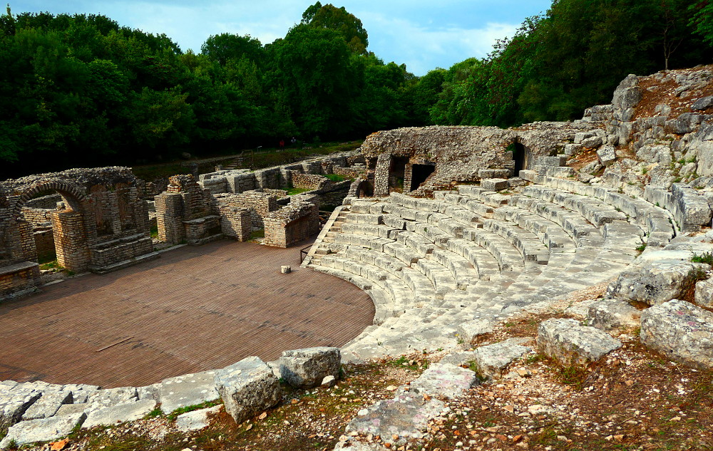 butrint-albanien-4-theater