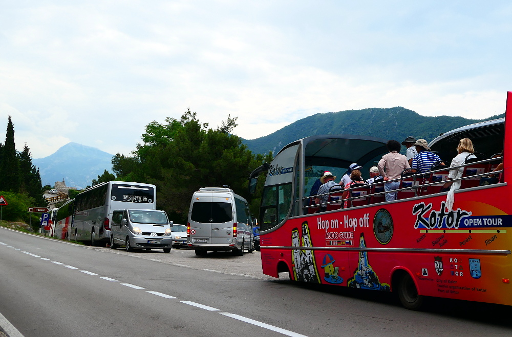 montenegro-perast-busskoer