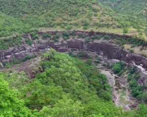 Besök Ajanta Caves i Indien